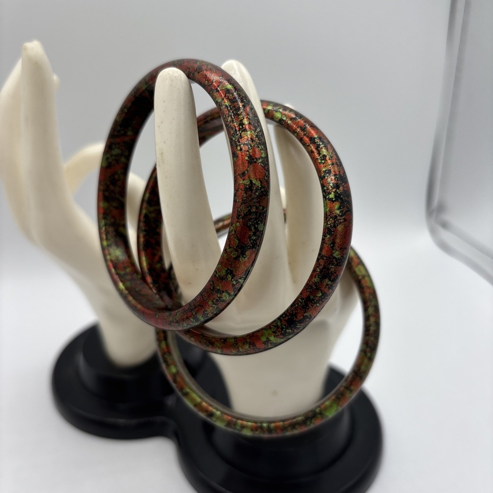 Vintage Chunky Resin Lucite Bangle Bracelet Pop Art Colors Set Of 3‎